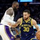 詹姆斯与库里NBA经典对决 球迷看一次少一次