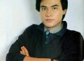 无线班最惨同学！给周润发当配角，靠三级片熬成大佬