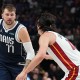 NBA东契奇创历史纪录！大三元终于助独行侠赢球